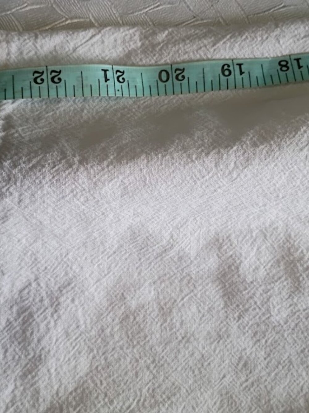 Women's White Lace Appliqué Capri Pants Plus Size 4X - Picture 4 of 4